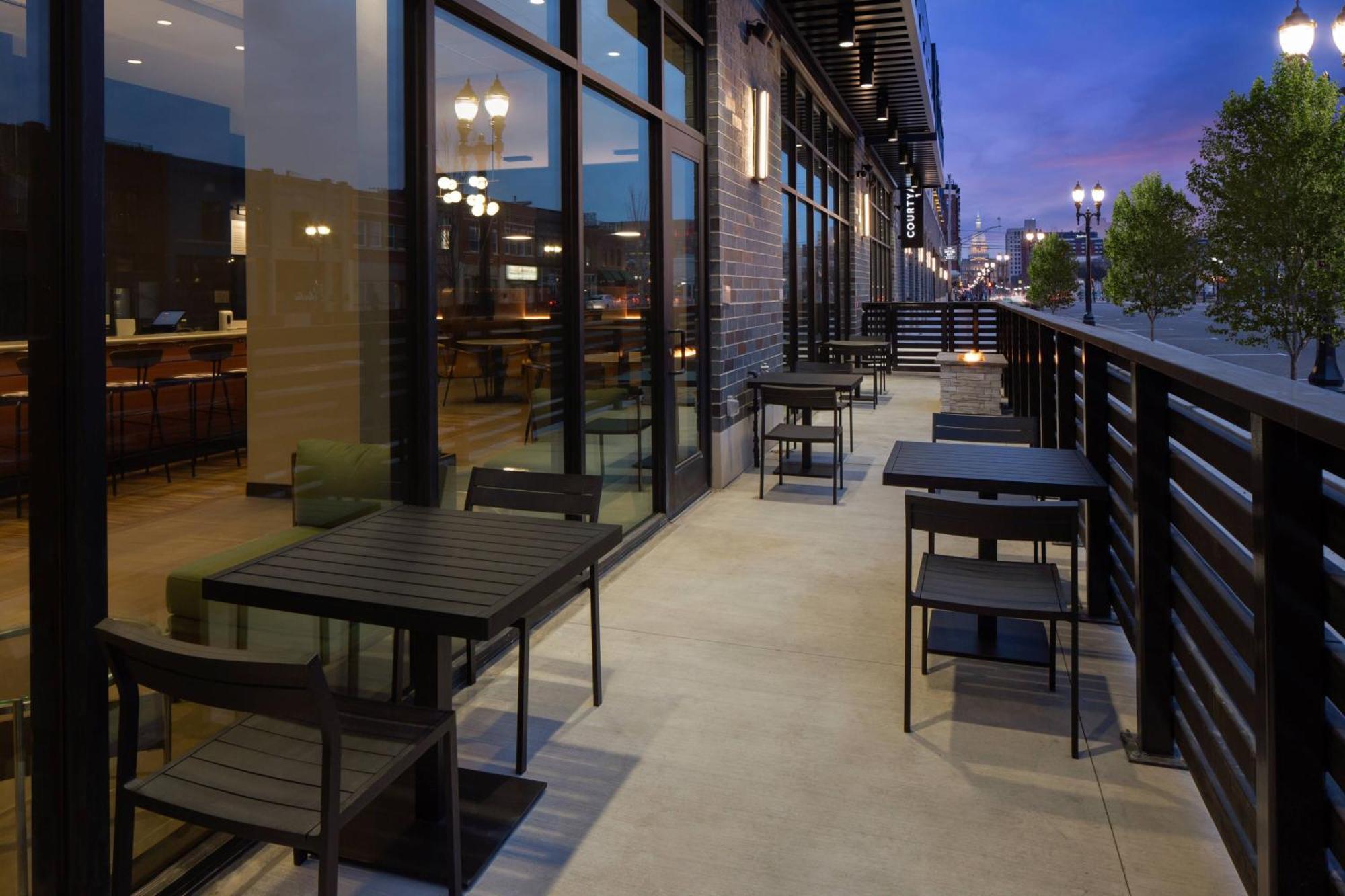 Hotel Courtyard By Marriott Lansing Downtown Exteriér fotografie